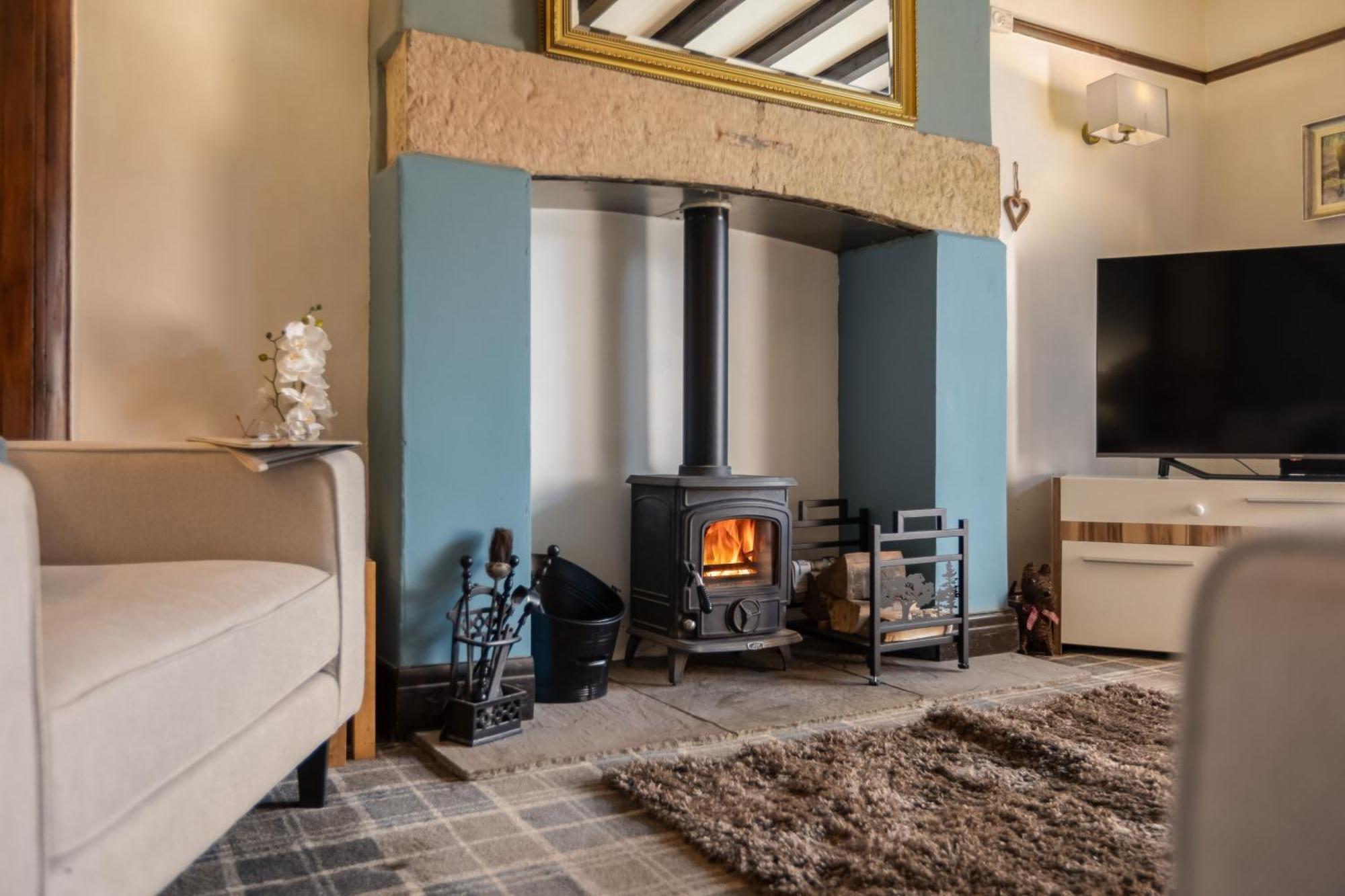 Stone Cottage In Picturesque North Yorkshire Village - Bull Dog Cottage Ampleforth Eksteriør billede