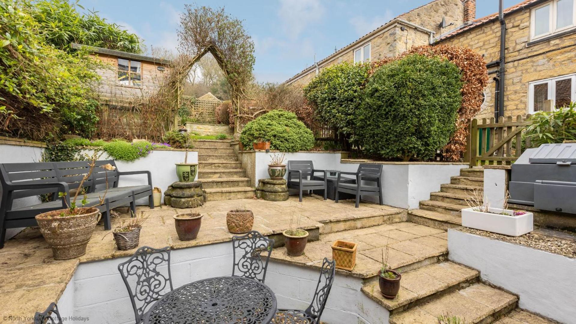 Stone Cottage In Picturesque North Yorkshire Village - Bull Dog Cottage Ampleforth Eksteriør billede