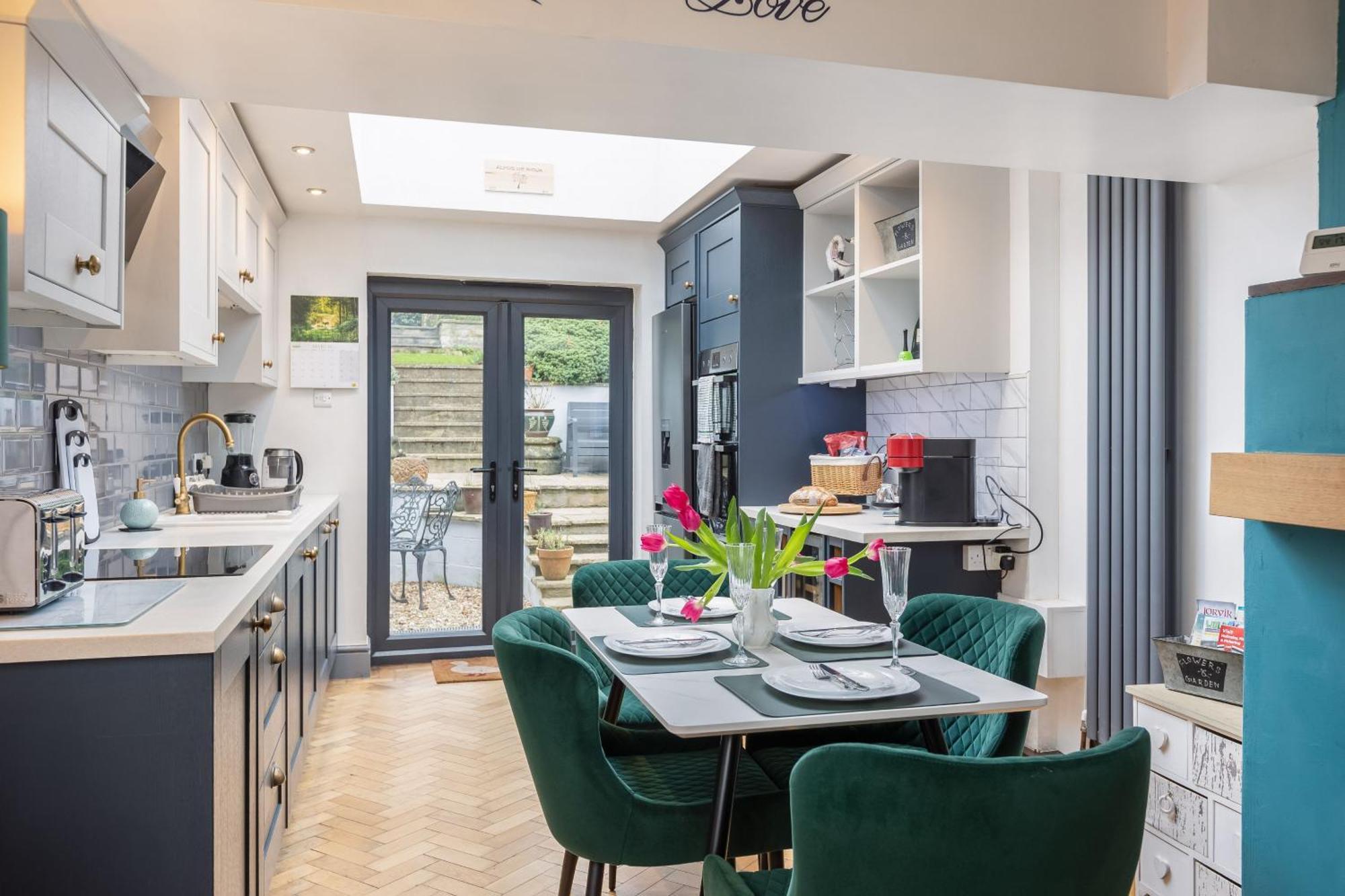 Stone Cottage In Picturesque North Yorkshire Village - Bull Dog Cottage Ampleforth Eksteriør billede
